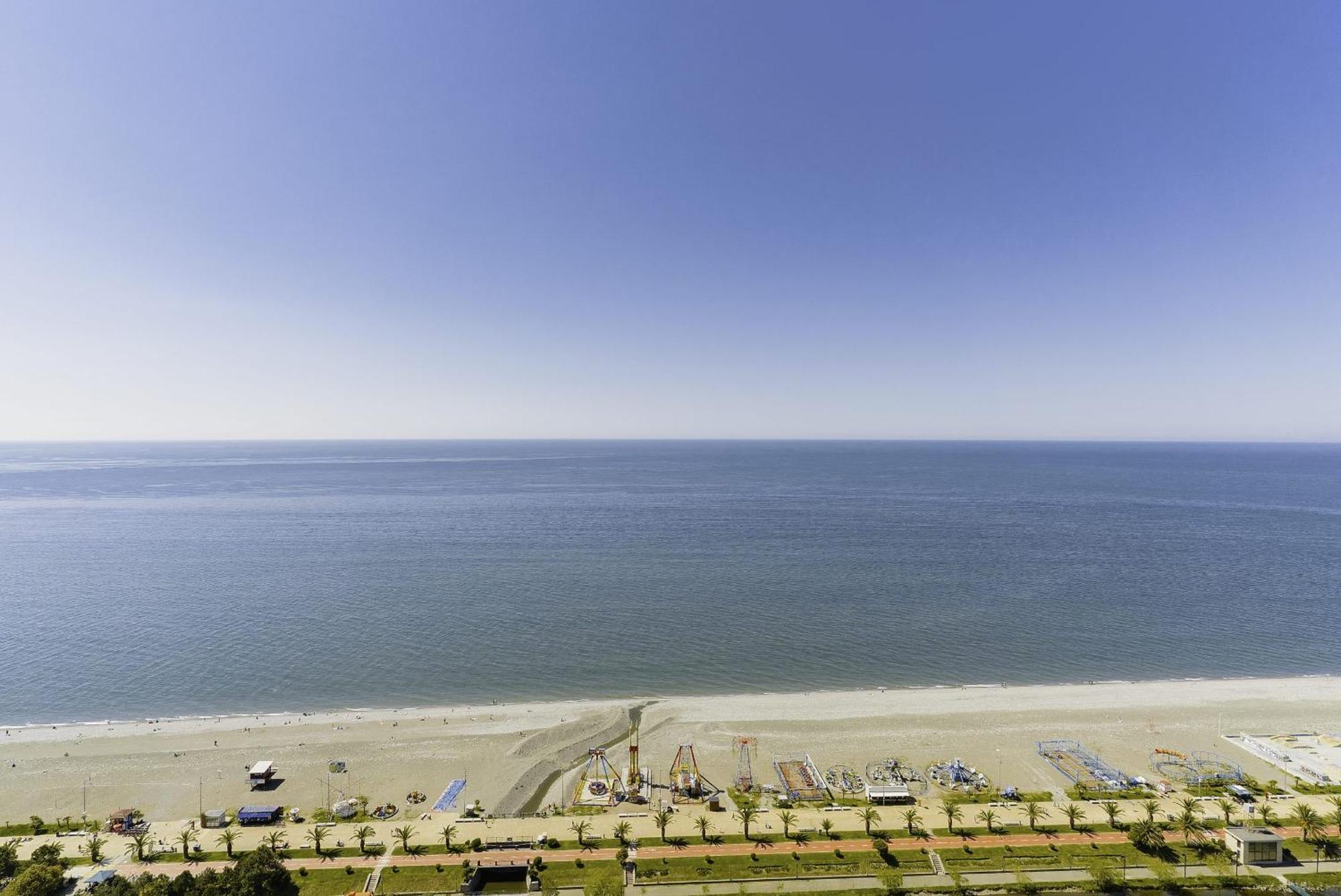 باتومي Orbi Twin Towers Aparthotel With Sea View المظهر الخارجي الصورة