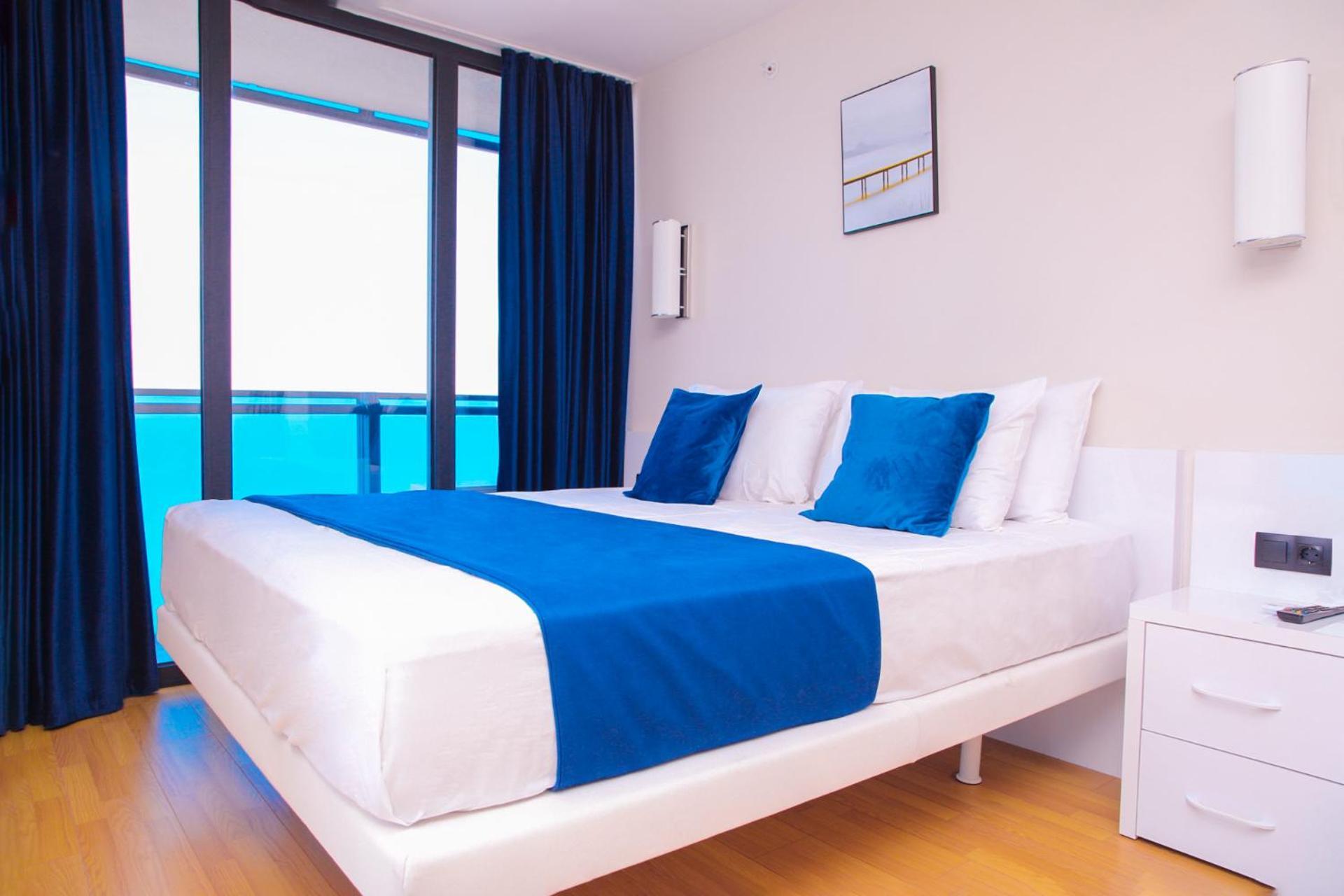 باتومي Orbi Twin Towers Aparthotel With Sea View المظهر الخارجي الصورة
