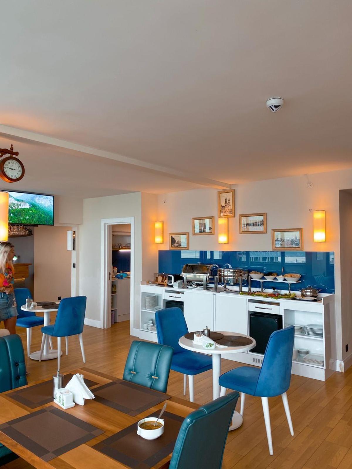 باتومي Orbi Twin Towers Aparthotel With Sea View المظهر الخارجي الصورة